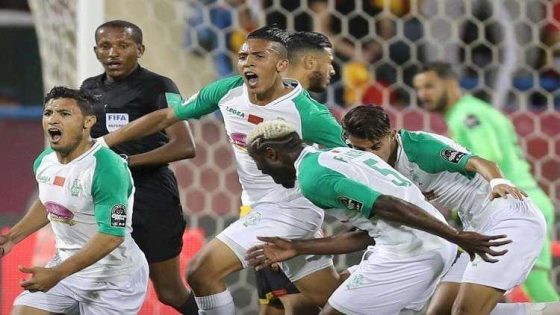 الرجاء في مواجهة مولودية الجزائر