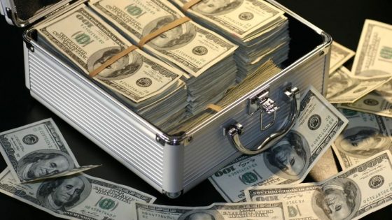 بسبب “كورونا”.. أغنى 500 شخص في العالم يخسرون 444 مليار دولار