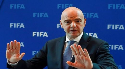 إنفانتينو: “فيفا” يعلن رفضه القاطع لإقامة “دوري السوبر”