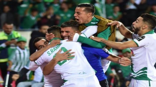 الرجاء الرياضي ينتصر على بيراميدز المصري و يتأهل لنهائي كأس الكاف