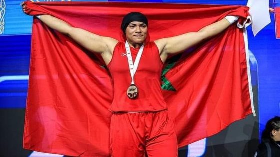 خديجة المرضي تفوز ببطولة العالم للملاكمة