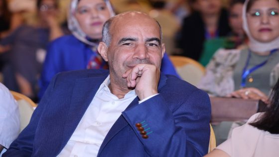 صابري .. كاتب الدولة المكلف بالشغل: مسؤول من خارج الطابق العلوي